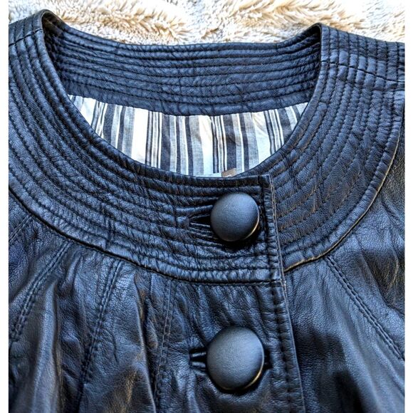 Vtg Y2K MIKE & CHRIS Leather Balloon Hem Buckle Cuff Crop Jacket, Sz. XS/S - Picture 11 of 13